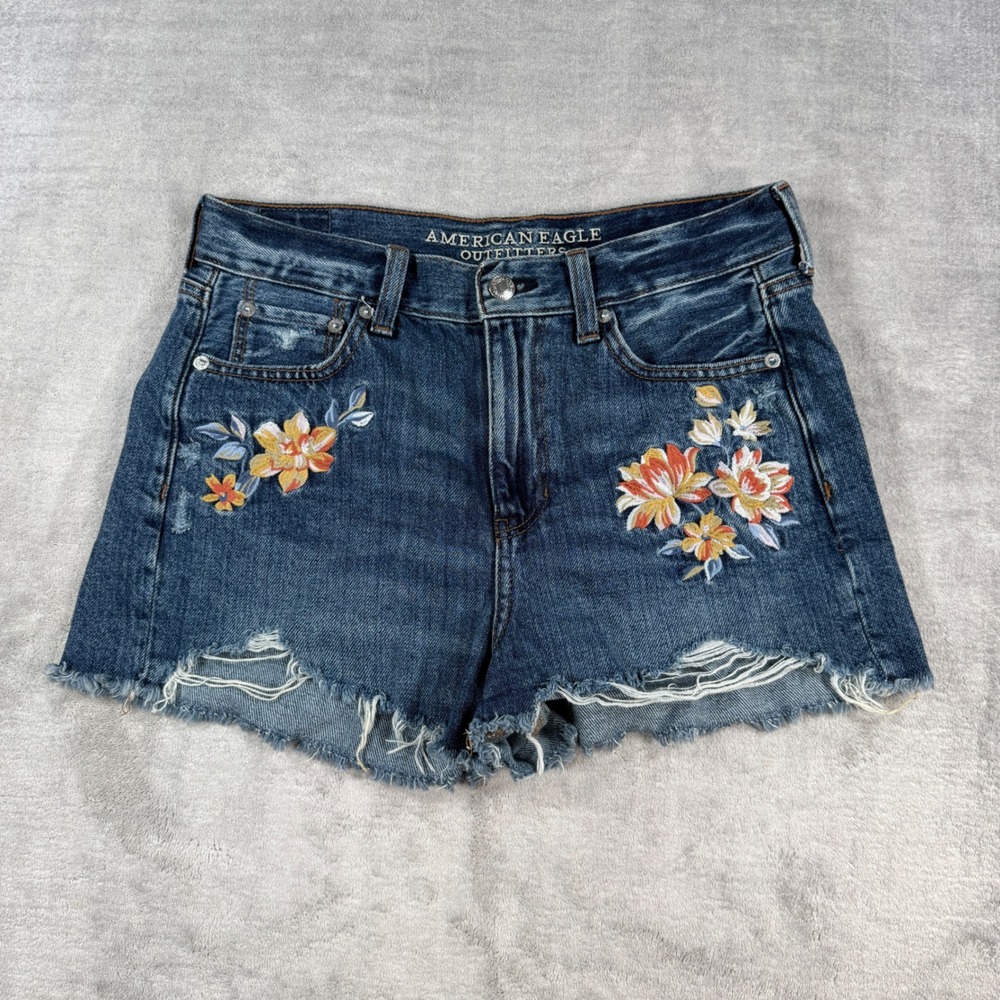 American Eagle Mom Shorts Womens 4 Blue Floral Embroidered Distressed Boho Denim